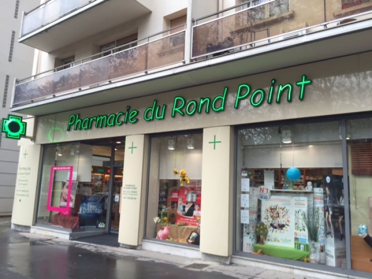 pharmacie-du-rond-point-42